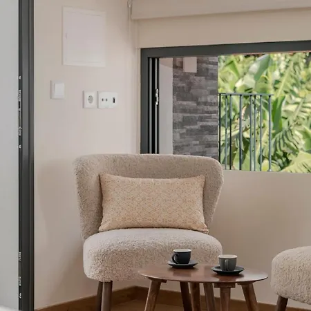 Oscar's House By An Island Ponta do Sol (Madeira)