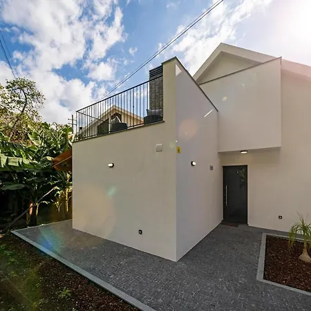 Semesterbostad Oscar's House By An Island Ponta do Sol (Madeira)